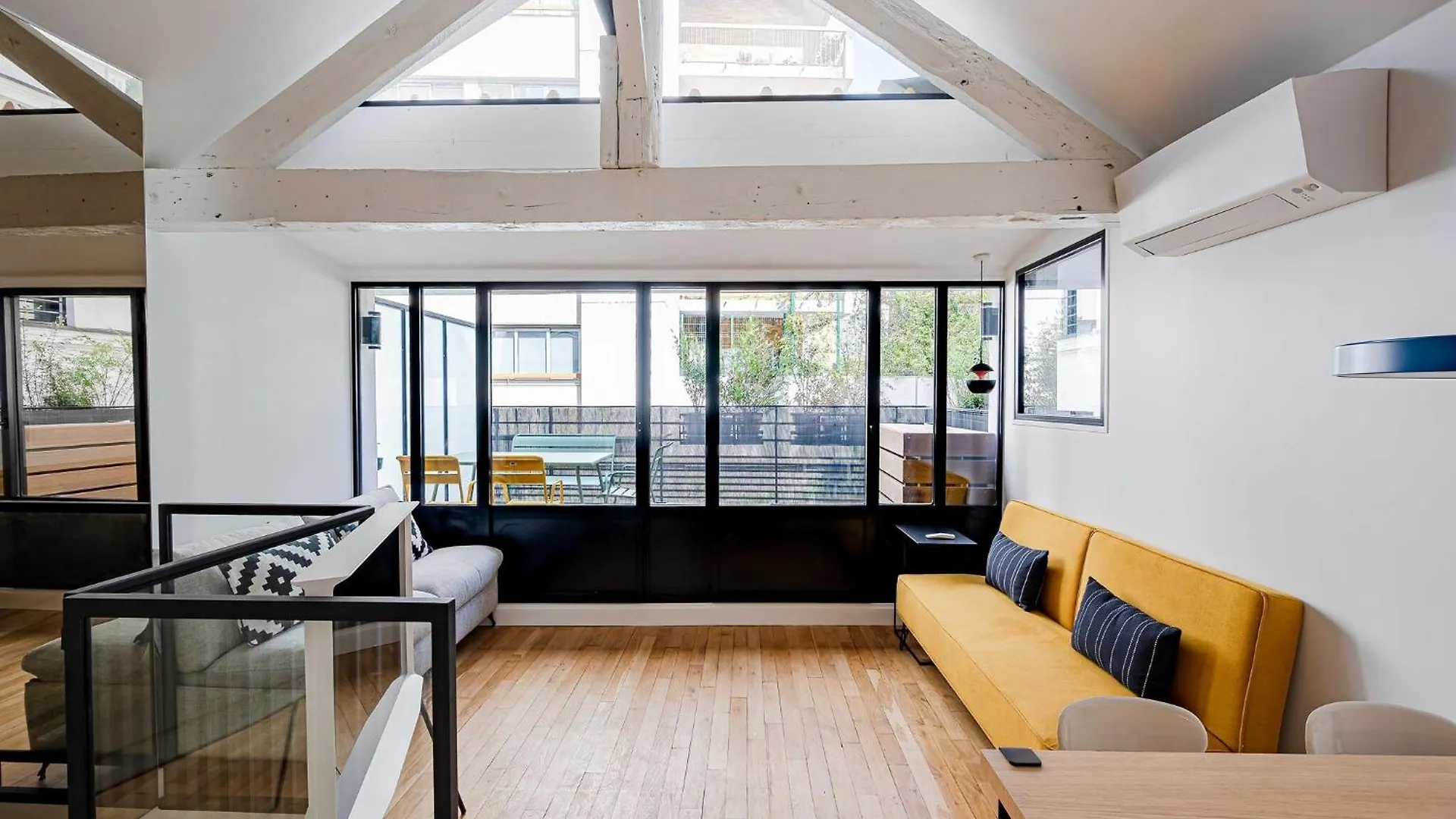 Appartement Marais Area - Outdoor Patio - A C - 2Bdr à Paris